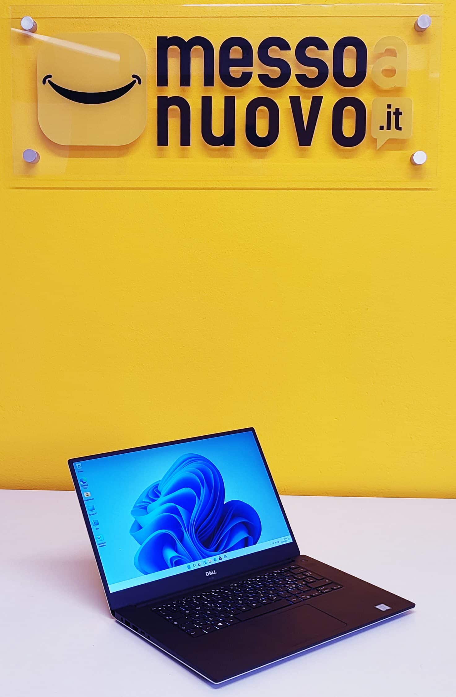 DELL Precision 5530 Notebook Workstation 15.6″ Full HD IPS | Intel Core i9-8950HK 2.9Ghz | Ram 32Gb | SSD NVMe 512Gb | Nvidia Quadro P2000 | WiFi HDMI Web Cam | Windows 11 Pro DELL Precision 5530 Notebook Workstation 15.6″ Full HD IPS | Intel Core i9-8950HK 2.9Ghz | Ram 32Gb | SSD NVMe 512Gb | Nvidia Quadro P2000 | WiFi HDMI Web Cam | Windows 11 Pro